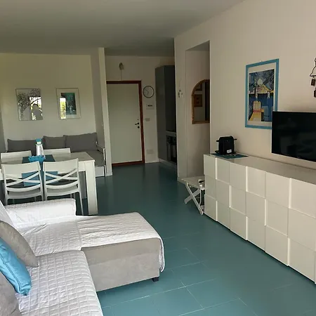 Lägenhet Casa Azzurra Salina Bamba Punta Molara